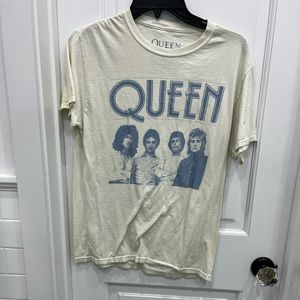 Queen Band Tee